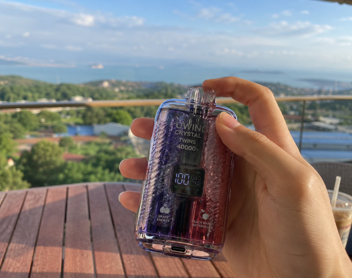 配图